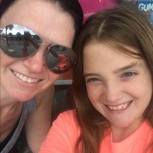 Meet your Posher, Ashlee